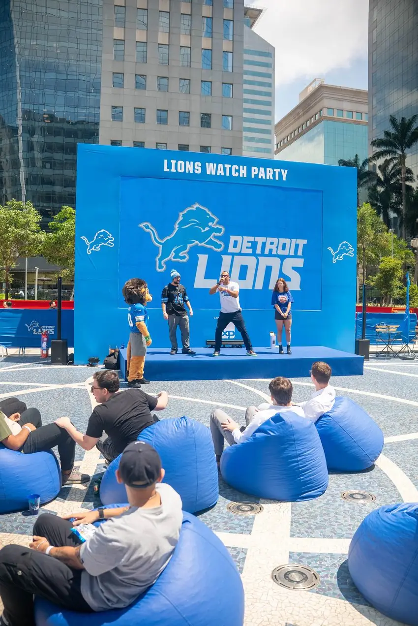 DETROIT LIONS — Lions Watch Party (2/3)